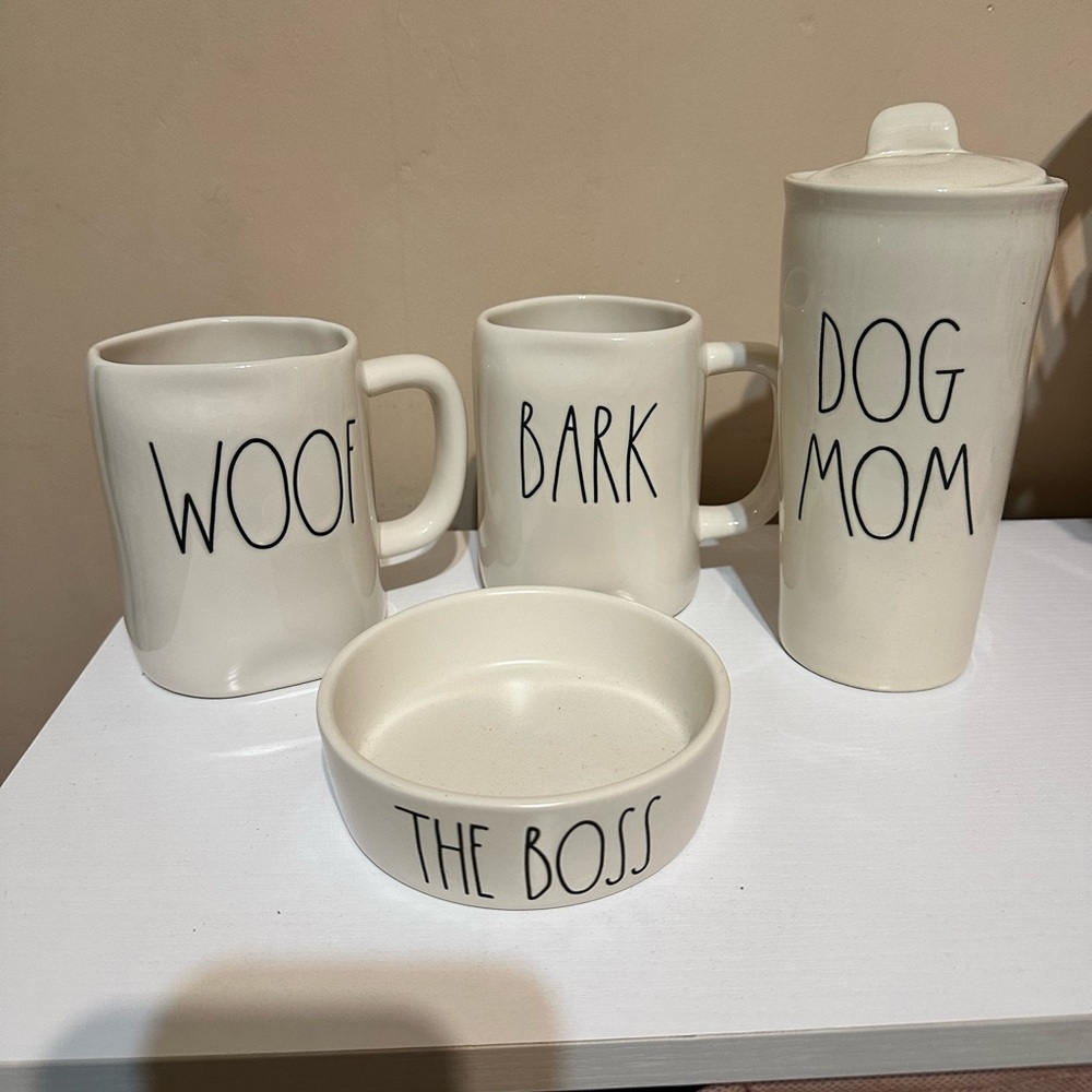 Rae Dunn Dog Mom Mug Set